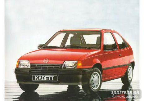 Opel Kadett cerveny