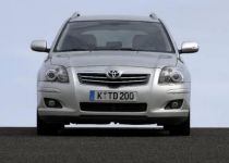 TOYOTA Avensis  kombi 2.2 D-CAT Premium