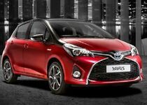 TOYOTA Yaris  HSD