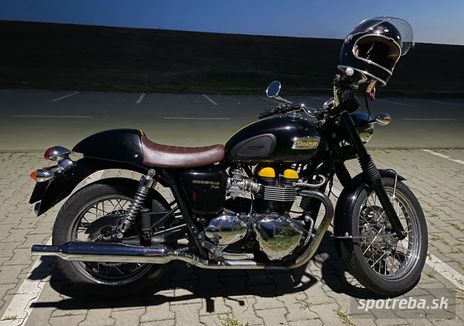 Triumph T100