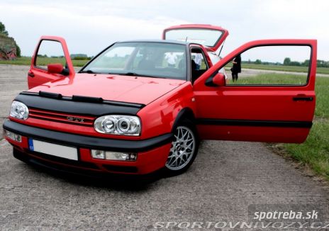 VOLKSWAGEN Golf  2.0 GTI